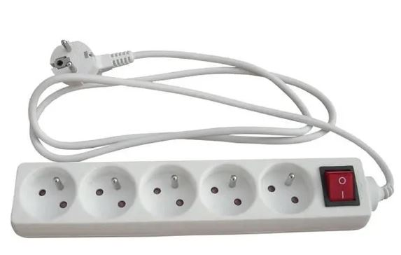 Bloc multiprises 3 prises avec interrupteur Handson blanc 1,5 m, rallonges-enrouleurs-de-cable